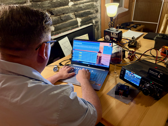Carl W8WZ operating